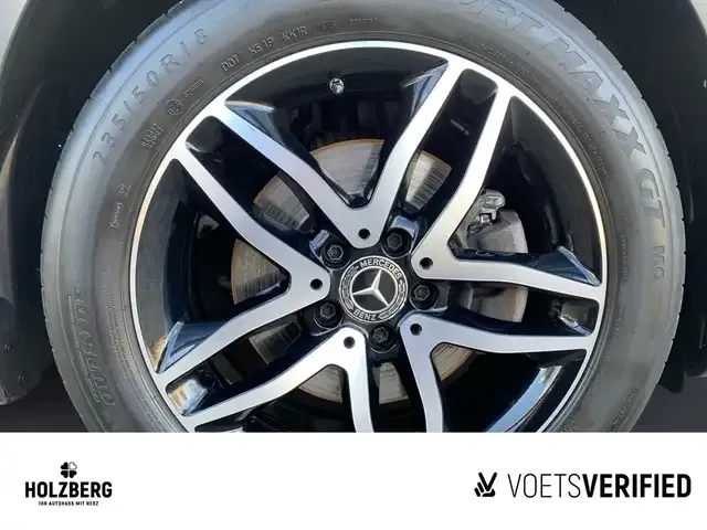 Mercedes-Benz GLA 250