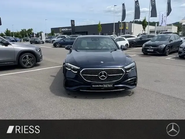 Mercedes-Benz E 220