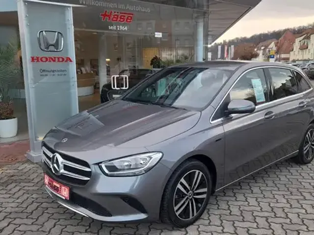 Mercedes-Benz B 250