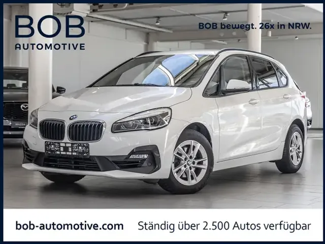 BMW 218