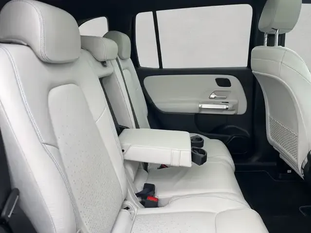 Mercedes-Benz EQB 300