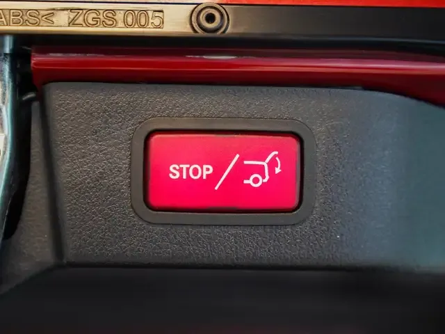 Mercedes-Benz V 220