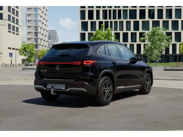 Mercedes-Benz EQA 250