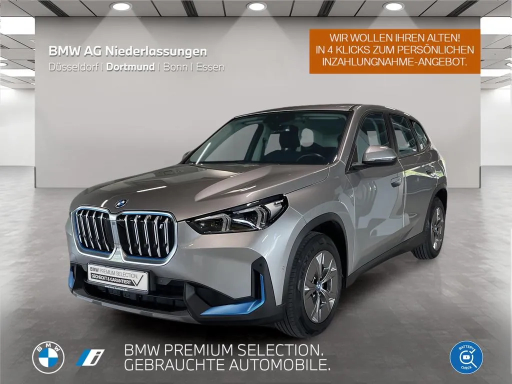 BMW iX1
