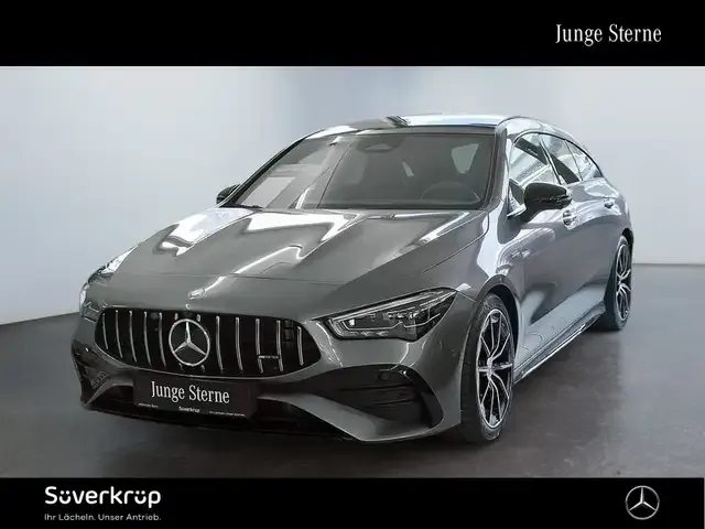 Mercedes-Benz CLA 35 AMG