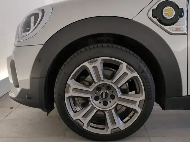 MINI Cooper SE Countryman