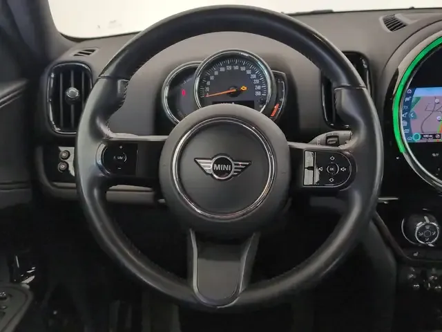 MINI Cooper SE Countryman