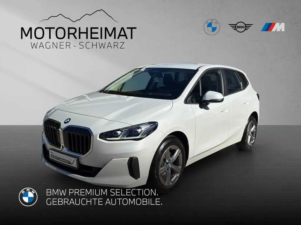 BMW 218