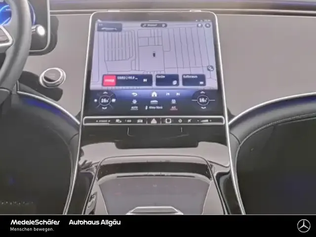 Mercedes-Benz EQE 300