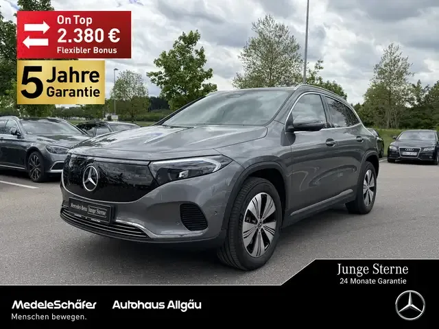 Mercedes-Benz EQA 300