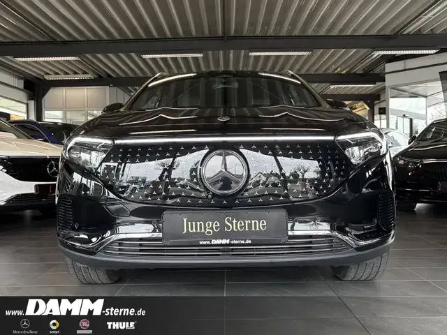Mercedes-Benz EQA 300