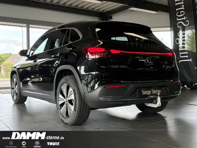 Mercedes-Benz EQA 300