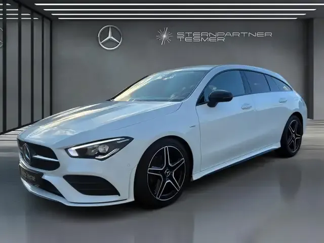 Mercedes-Benz CLA 220