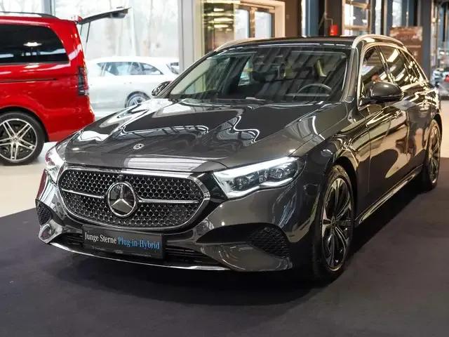 Mercedes-Benz E 300
