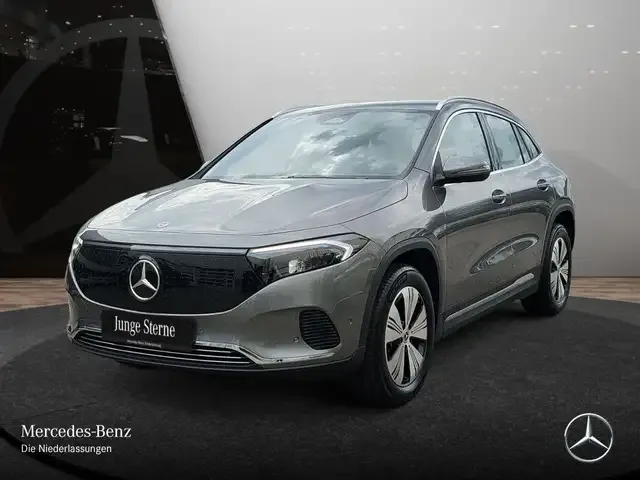 Mercedes-Benz EQA 300