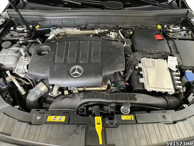 Mercedes-Benz GLB 200