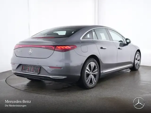 Mercedes-Benz EQE 350