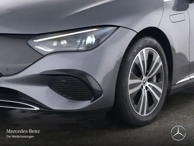 Mercedes-Benz EQE 350