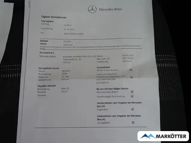 Mercedes-Benz A 220