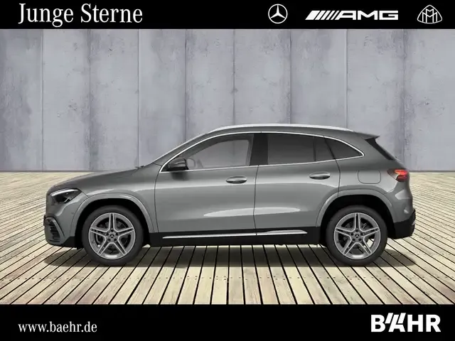 Mercedes-Benz GLA 200