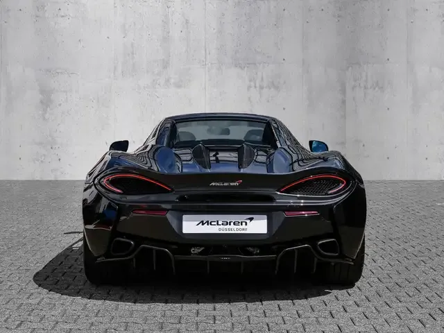 McLaren 570S