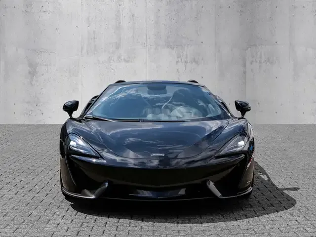 McLaren 570S