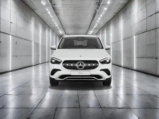 Mercedes-Benz GLA 200