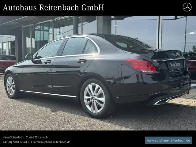 Mercedes-Benz C 180