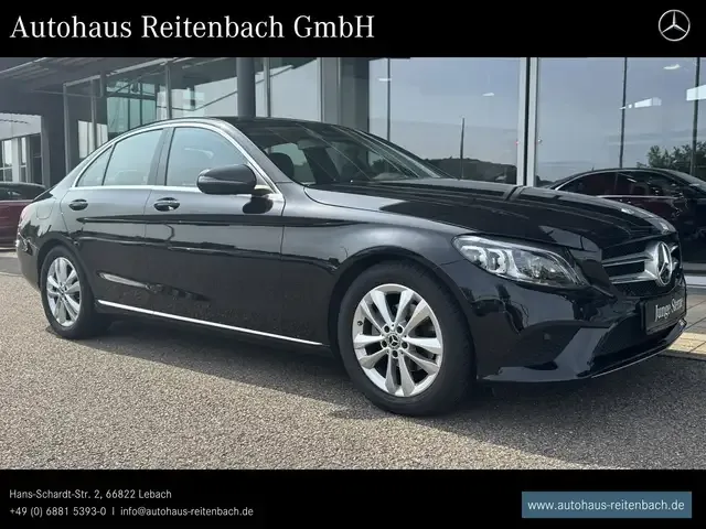 Mercedes-Benz C 180