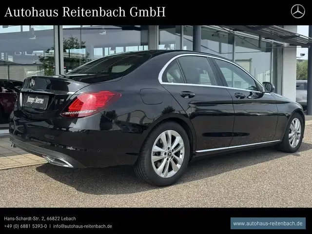 Mercedes-Benz C 180