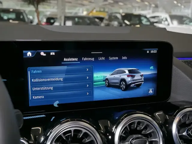 Mercedes-Benz GLA 250