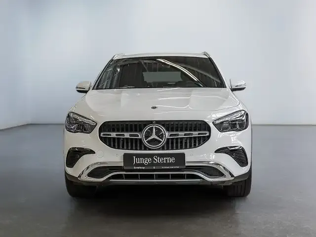 Mercedes-Benz GLA 250