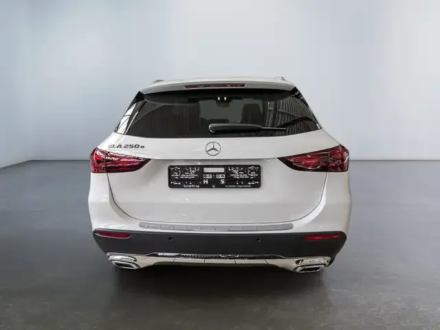 Mercedes-Benz GLA 250