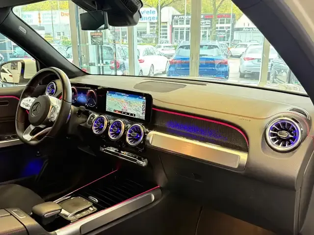 Mercedes-Benz EQB 250