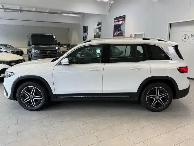 Mercedes-Benz EQB 250