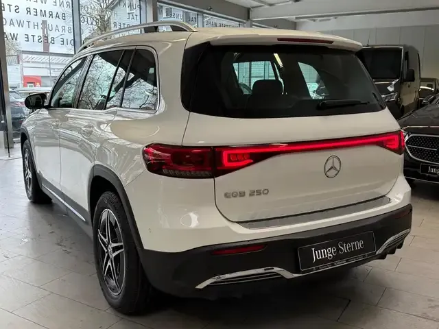 Mercedes-Benz EQB 250