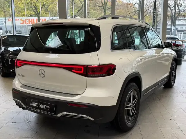 Mercedes-Benz EQB 250