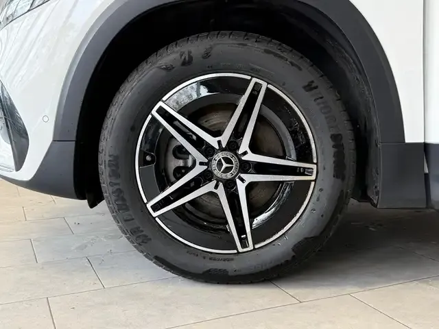 Mercedes-Benz EQB 250