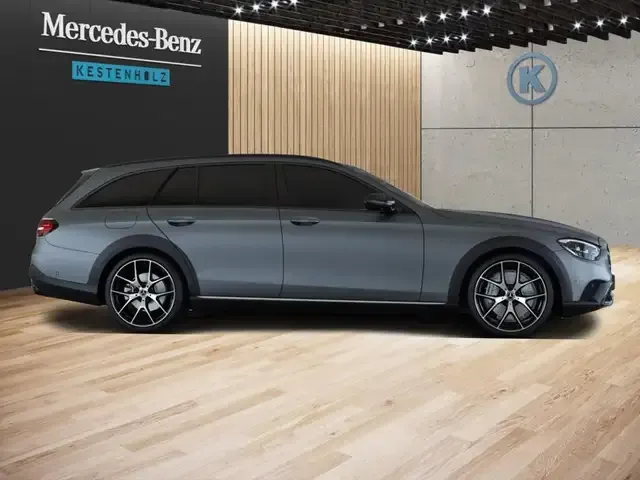 Mercedes-Benz E 400
