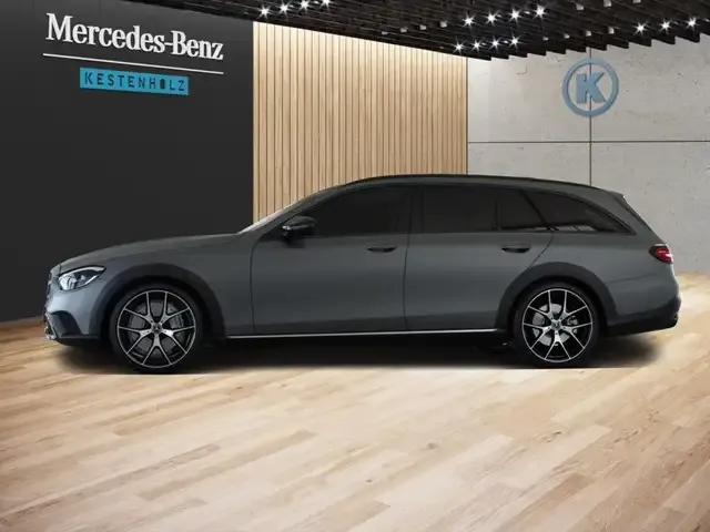 Mercedes-Benz E 400