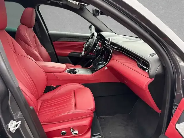Maserati Grecale