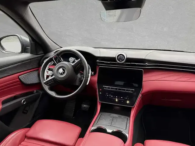 Maserati Grecale