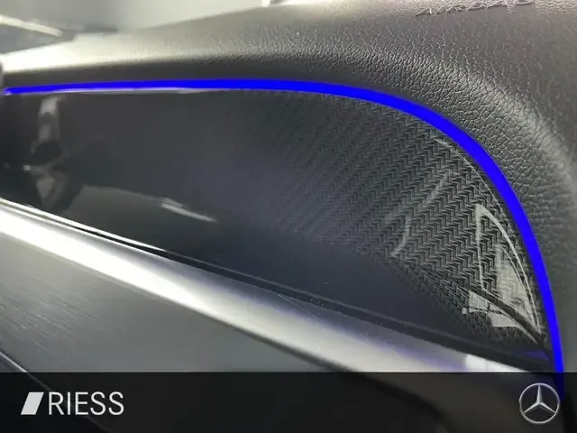 Mercedes-Benz GLB 250