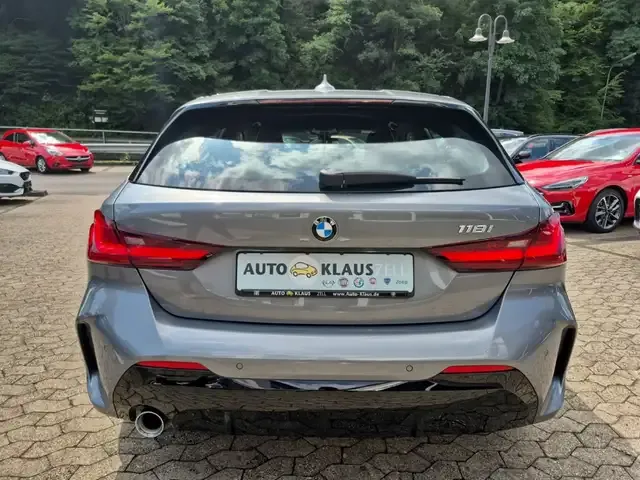 BMW 118