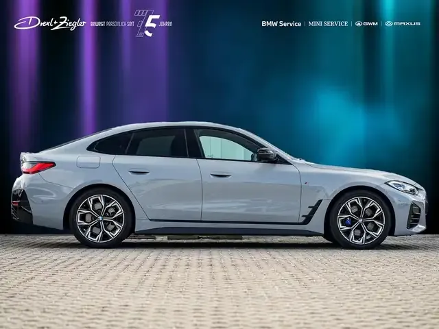 BMW 440