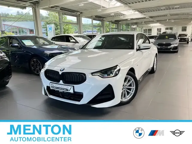 BMW 220