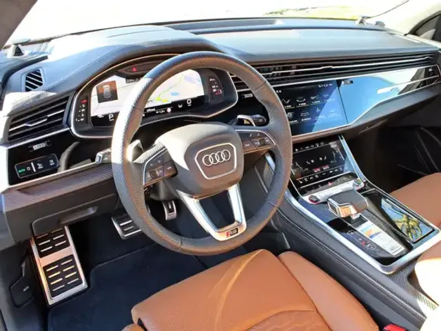 Audi RS Q8