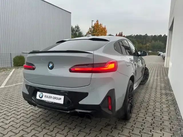 BMW X4 M