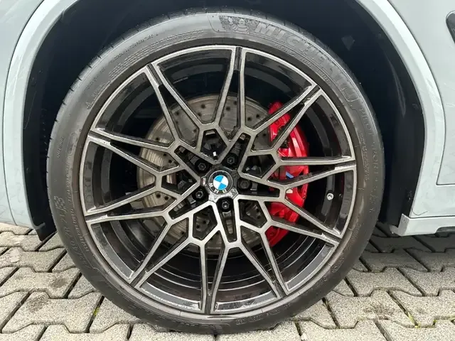 BMW X4 M