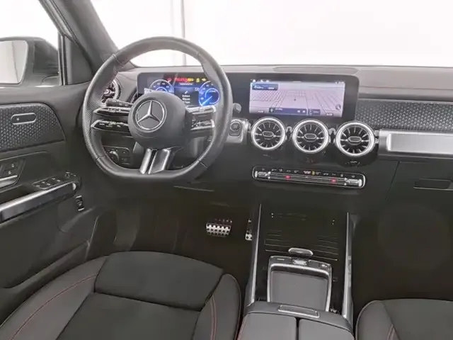 Mercedes-Benz EQB 350